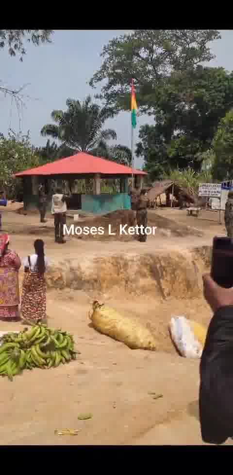 Liberia: Guinean troops allegedly crossed the border on the disputed Guinea-Liberia border & occupied a border post in Sorlumba. Locals who tried to confront the soldiers were shot at, injuring three people. A similar episode happened yesterday, but the soldiers withdrew.
