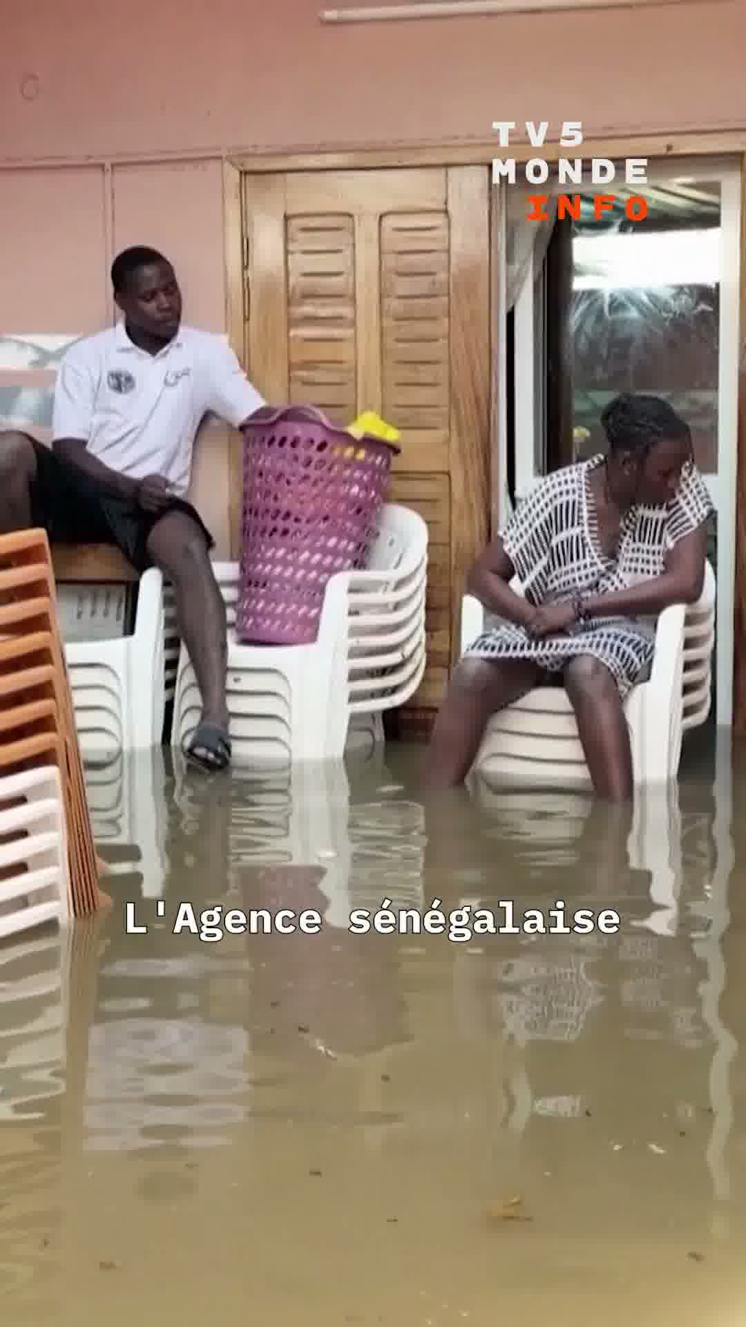 Senegal hit by torrential rains. Dakar affected, floods cause chaos in several districts of the capital.
